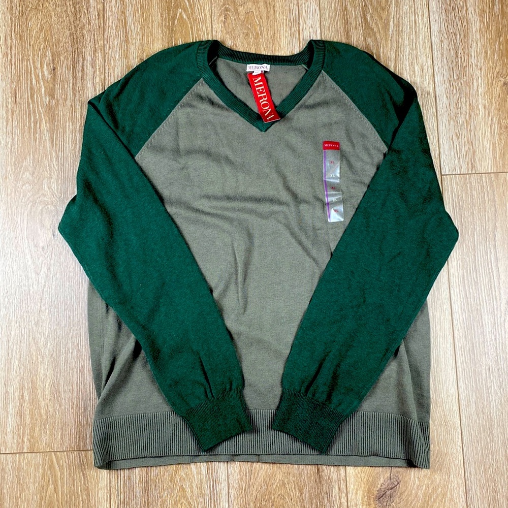 XL Men’s Merona V Neck Sweater